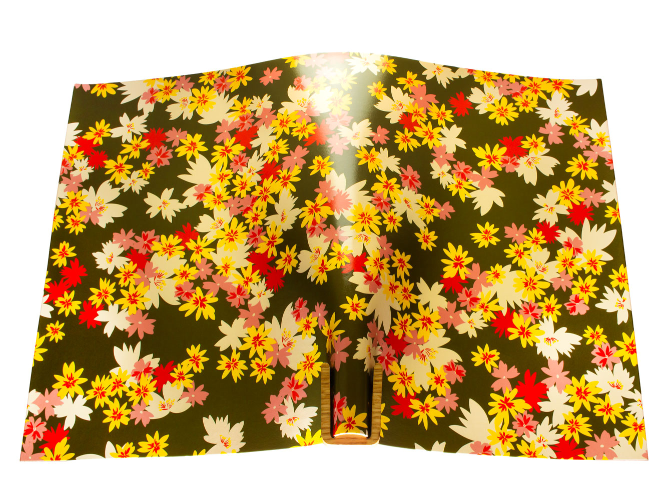 Vegetable tanned leather panel Russo sakura verdago 